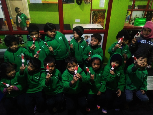 playschool ukg craft activity